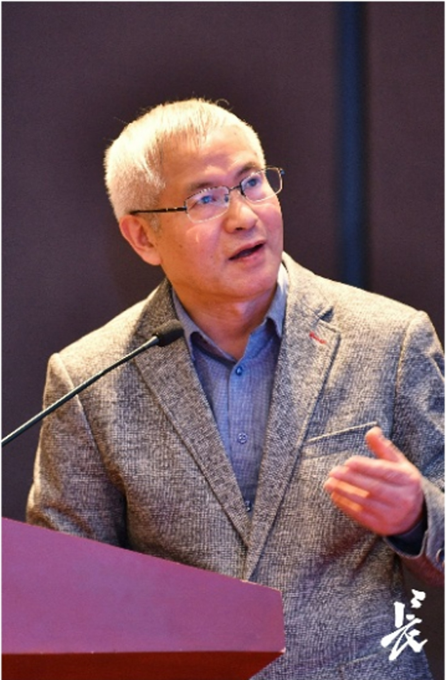 ec4b58a68e99b.jpg
